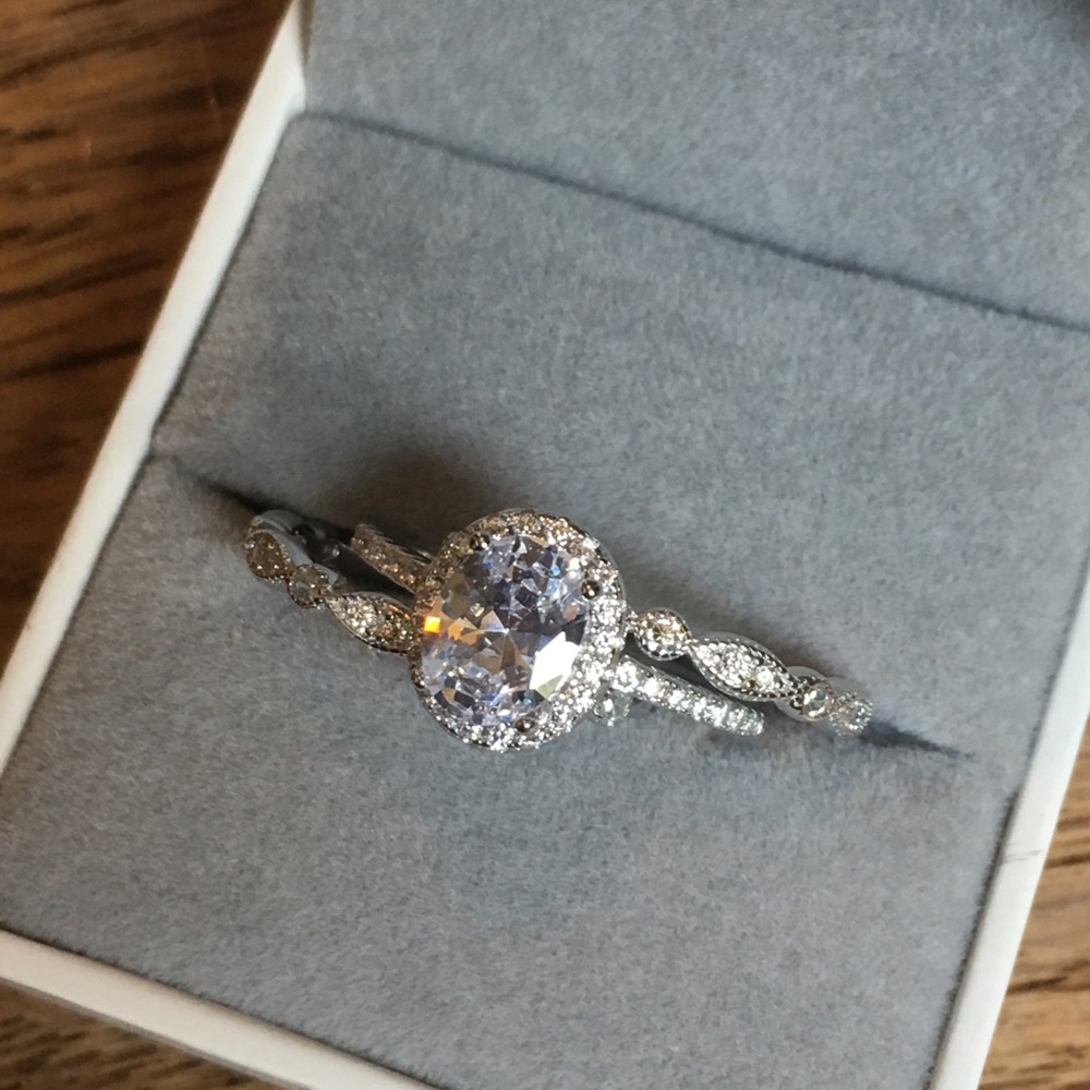 3pcs Solid Silver Engagement Ring Wedding Band Set - Picture 2 of 6